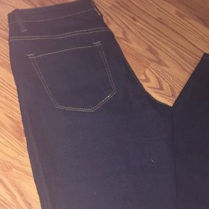 size 8 in fashion nova jeans